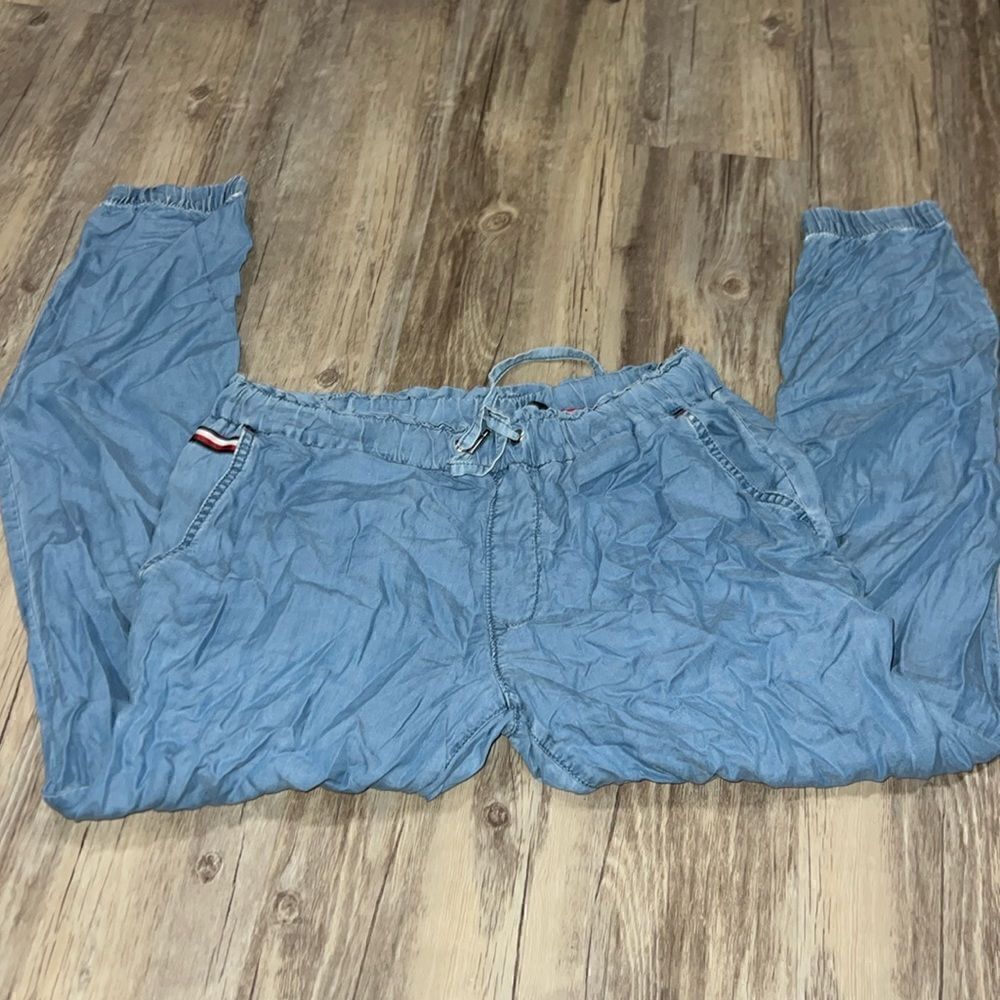 Tommy Hilfiger pants 